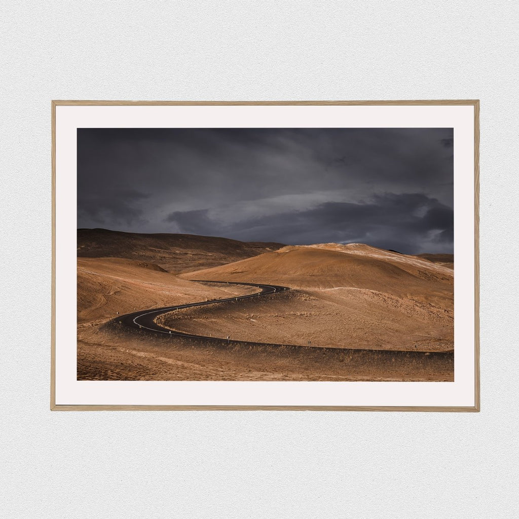 Bends and Curves - Vybe Interior