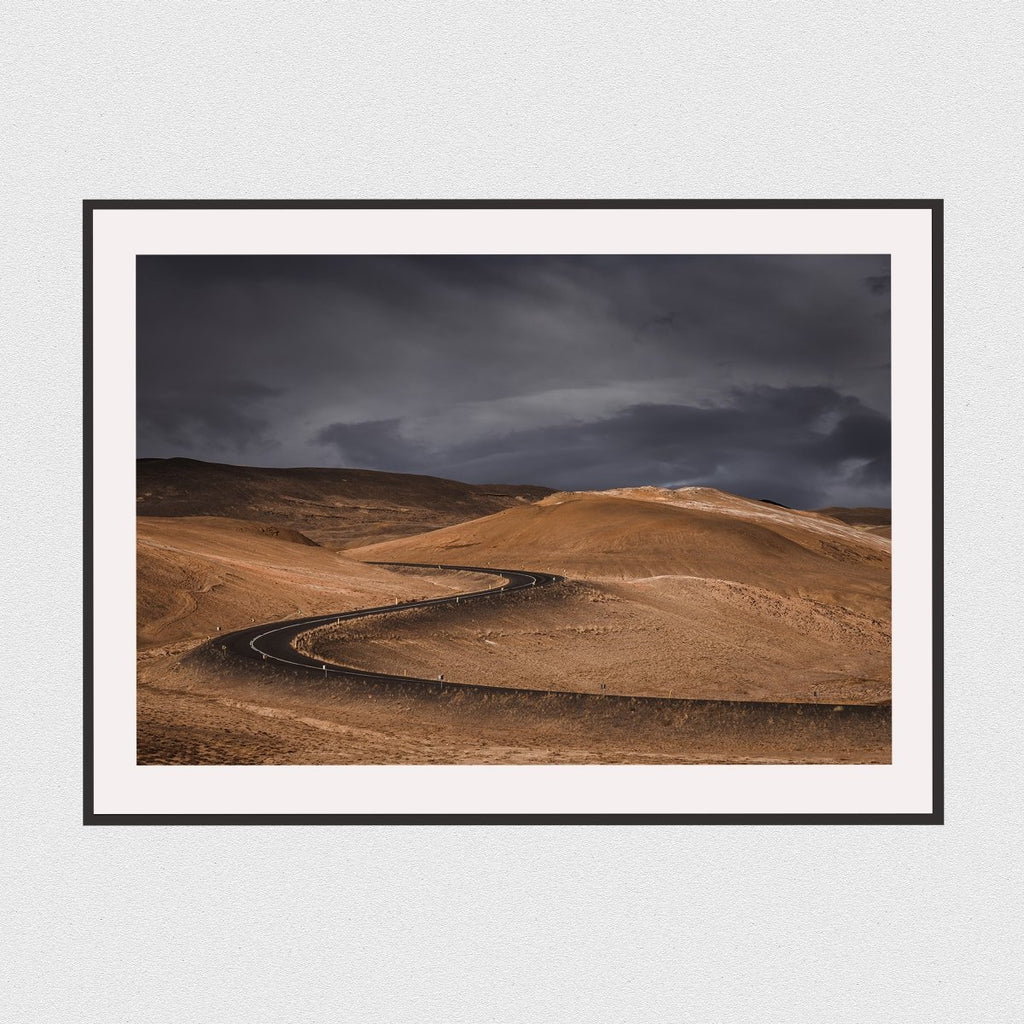 Bends and Curves - Vybe Interior