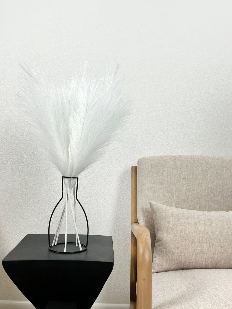 Faux Pampas Grass - White (5 Stems) - Vybe Interior