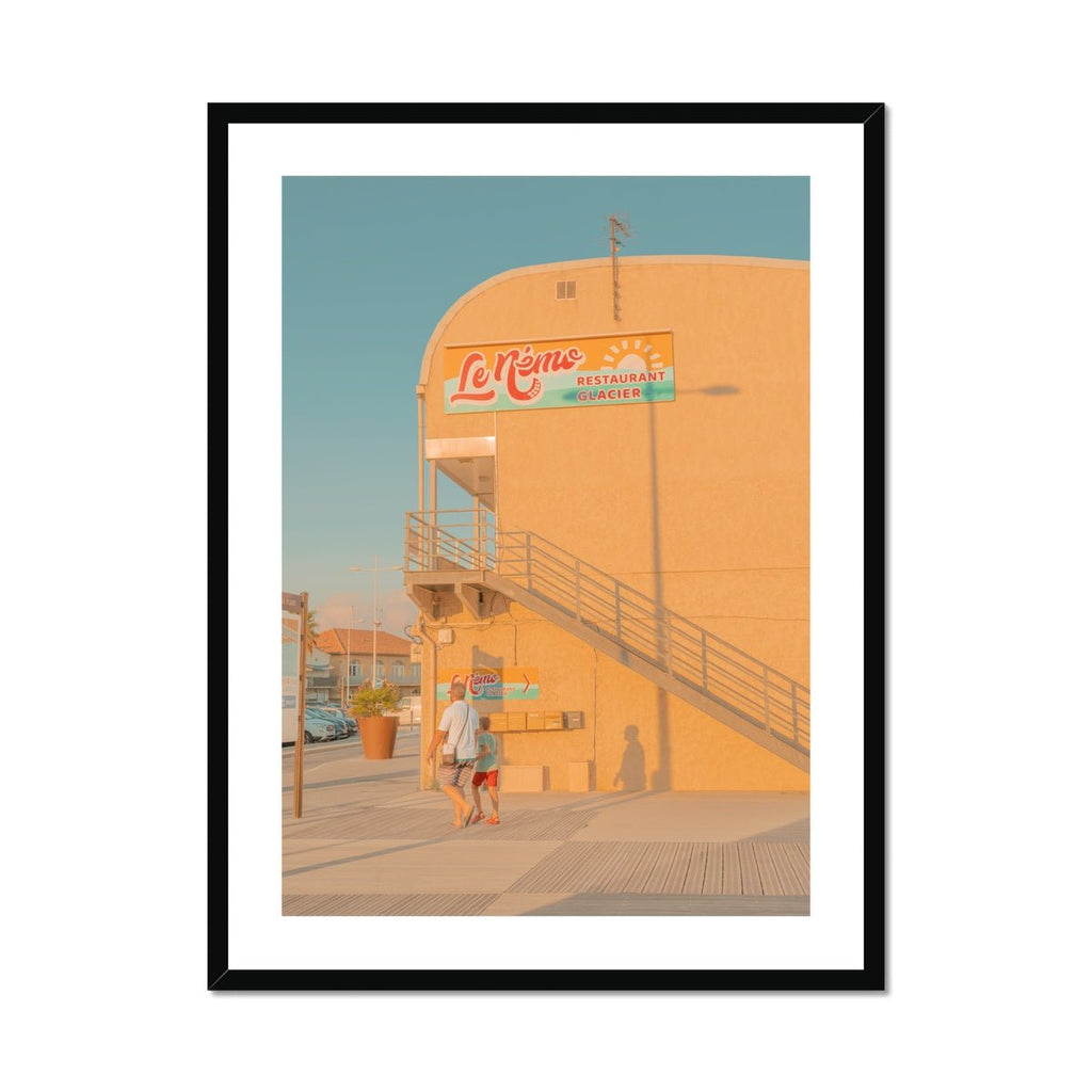 Summer Walk - Vybe Interior